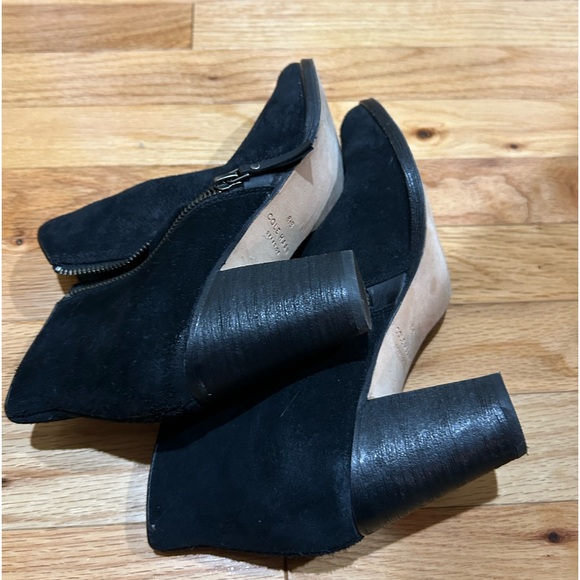 Cole Haan boots 8.5 black suede - Picture 6 of 12